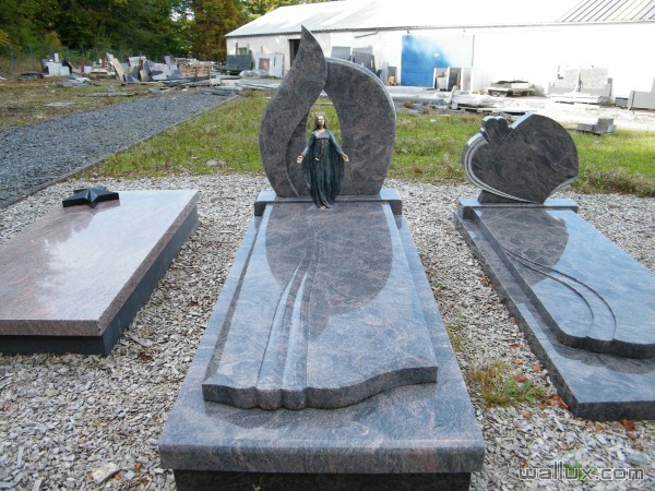 Monuments funéraires - 3