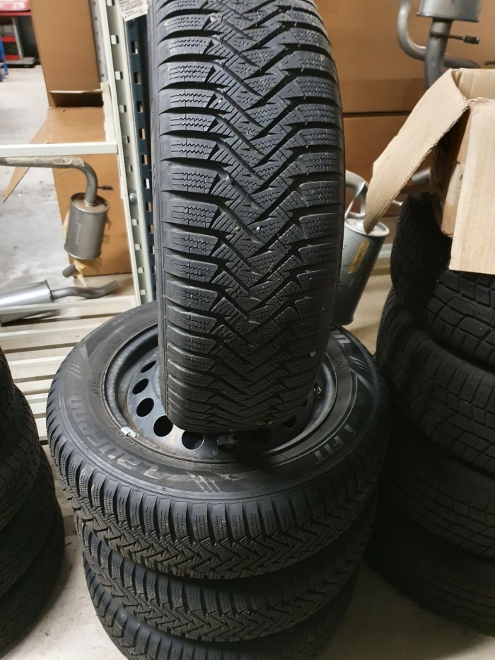Montage de pneus
