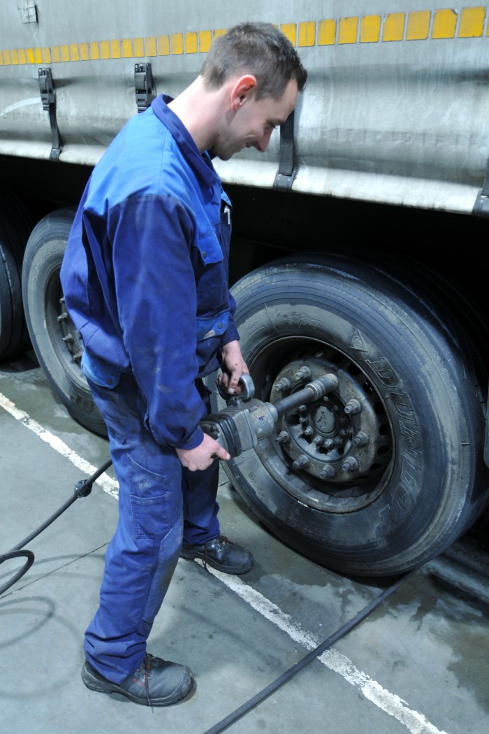 Montage de pneus